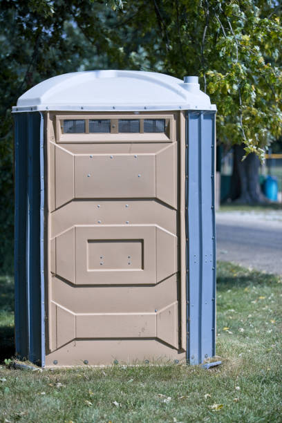 Best Portable toilet rental cost  in Moreauville, LA